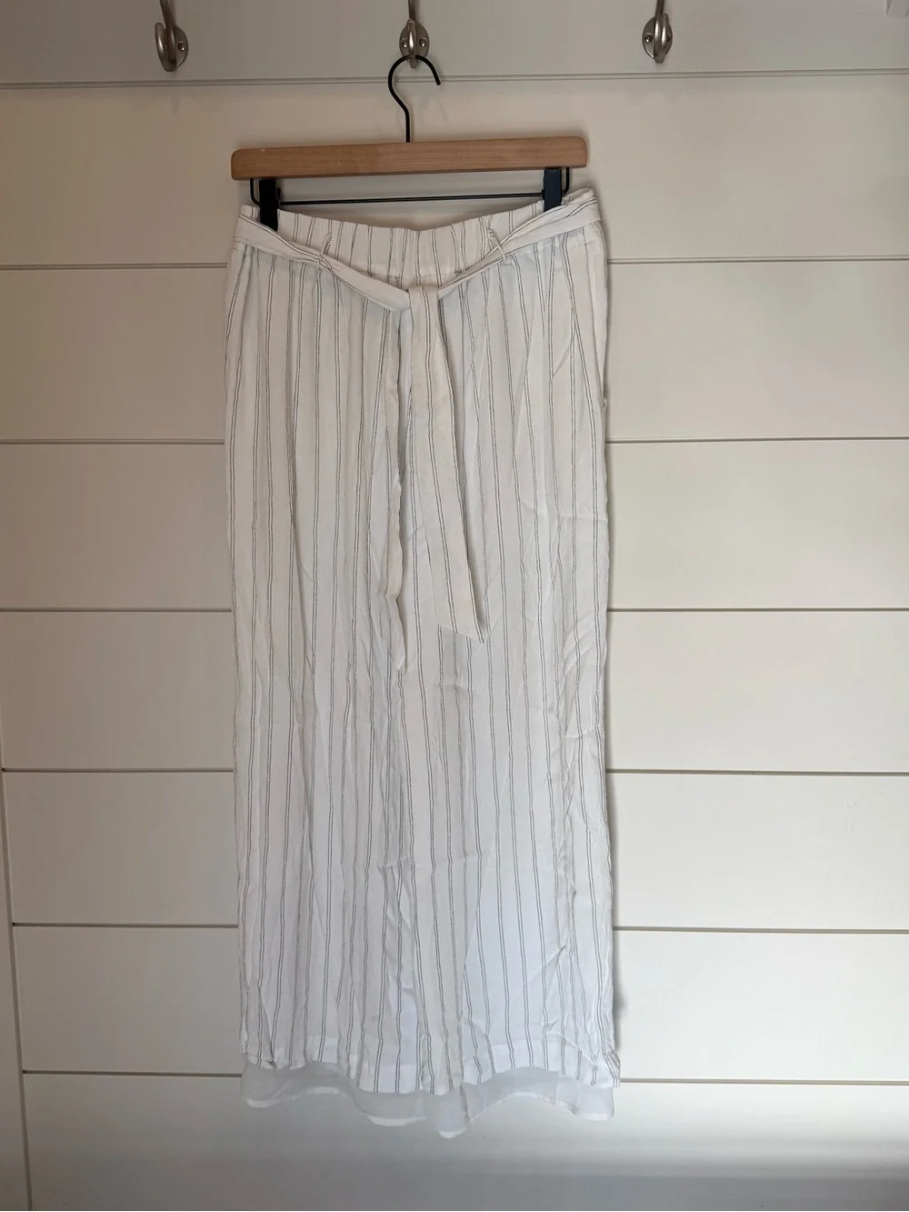 Aritzia Wilfred Faun wide leg pant Large
